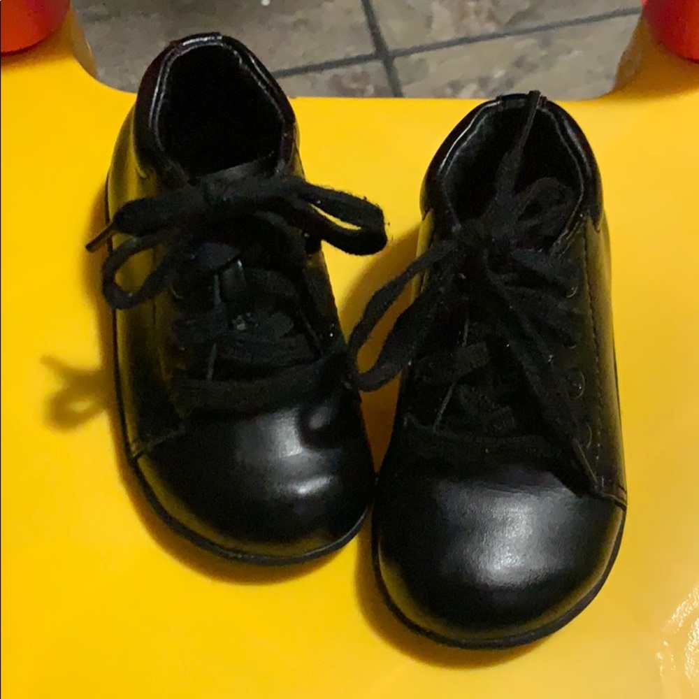 Boys Stride Rite walking shoes